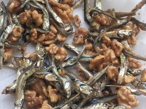 食べる煮干しで簡単クルミ田作り